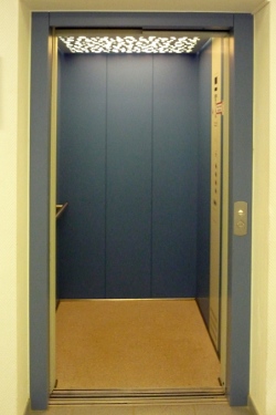 Aufzug Aufzug